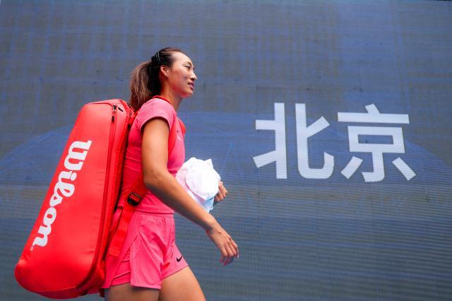 DB电竞平台-开启备战模式，郑钦文钻石球场完成中网首练